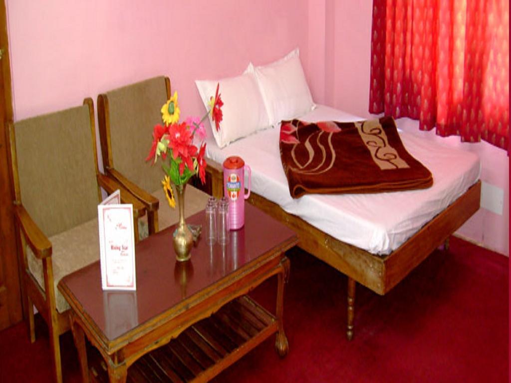 Hotel Rising Star Manāli Екстериор снимка