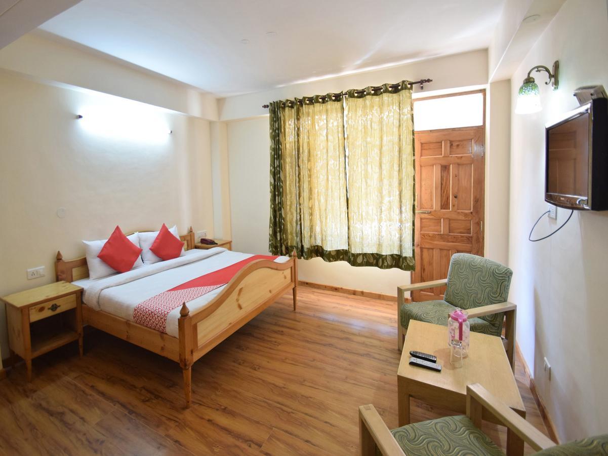 Hotel Rising Star Manāli Екстериор снимка