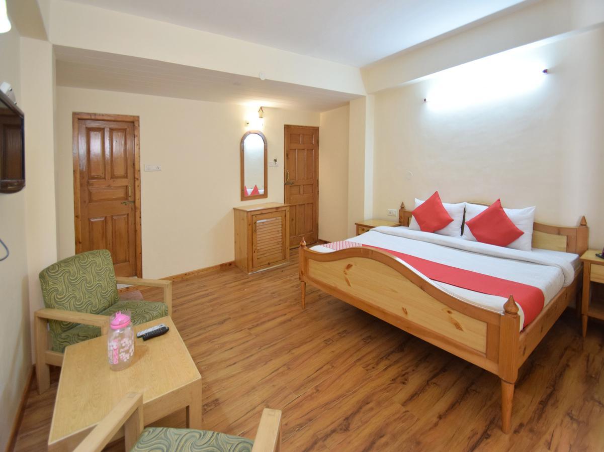 Hotel Rising Star Manāli Екстериор снимка